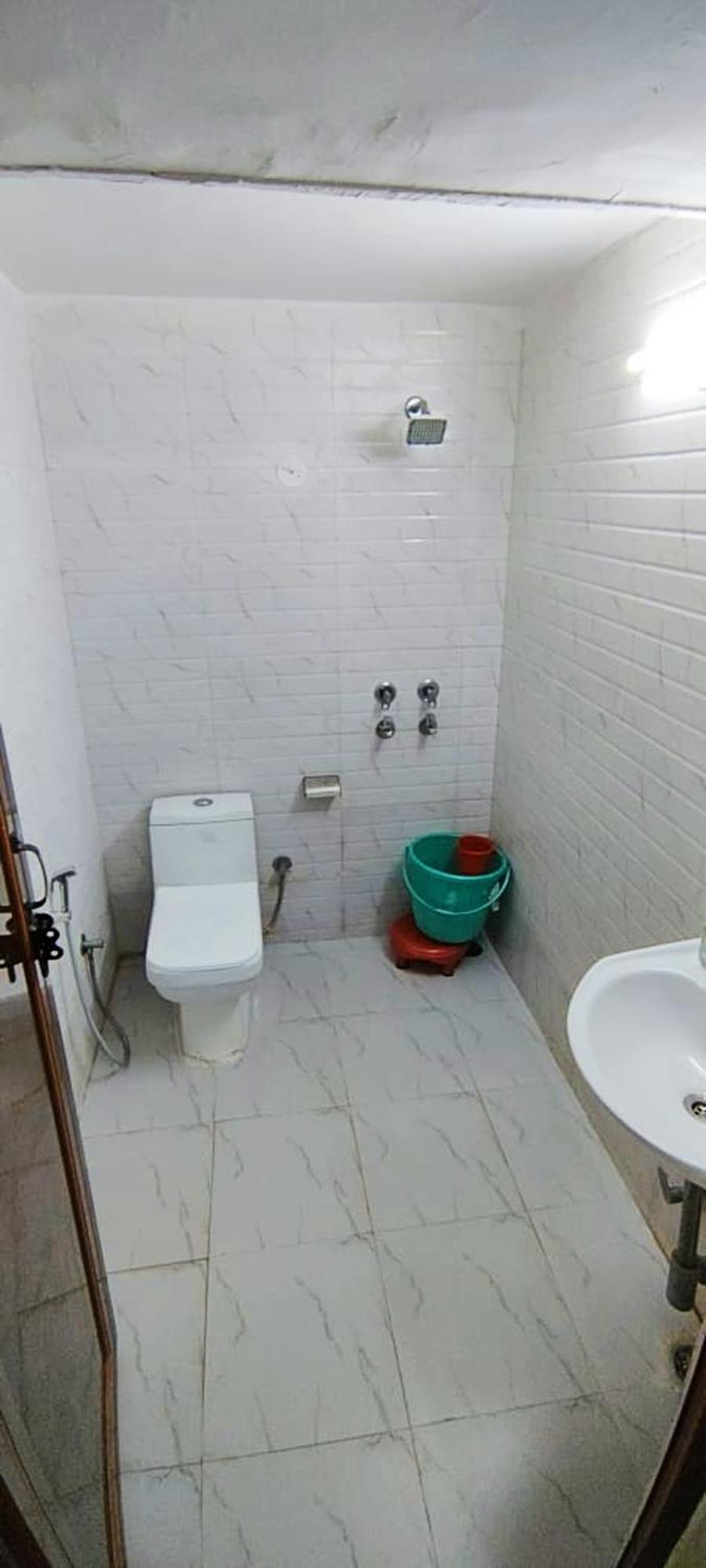 Luxury Rooms In Safdarjung Enclave Near Aiims & Safdarjung Hospital Új-Delhi Kültér fotó